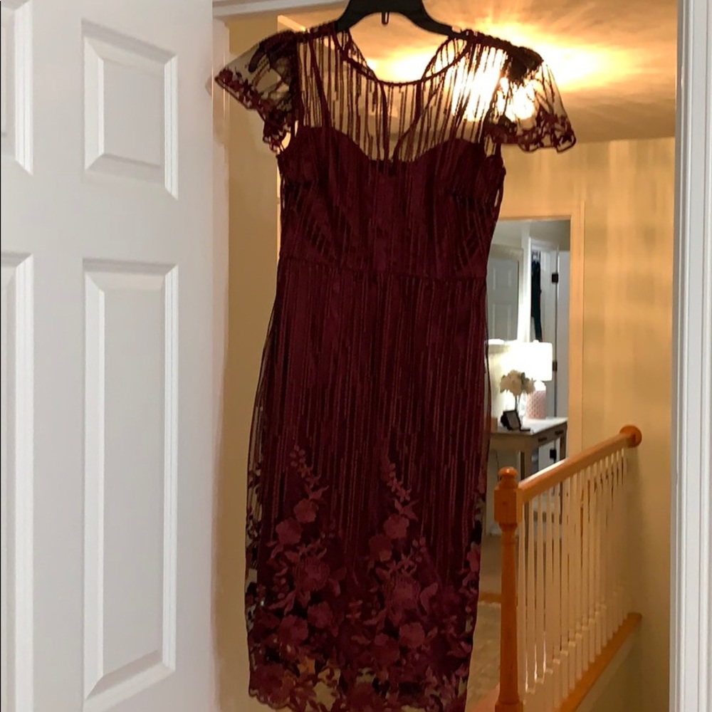 Taylor Burgandy Cocktail Dress